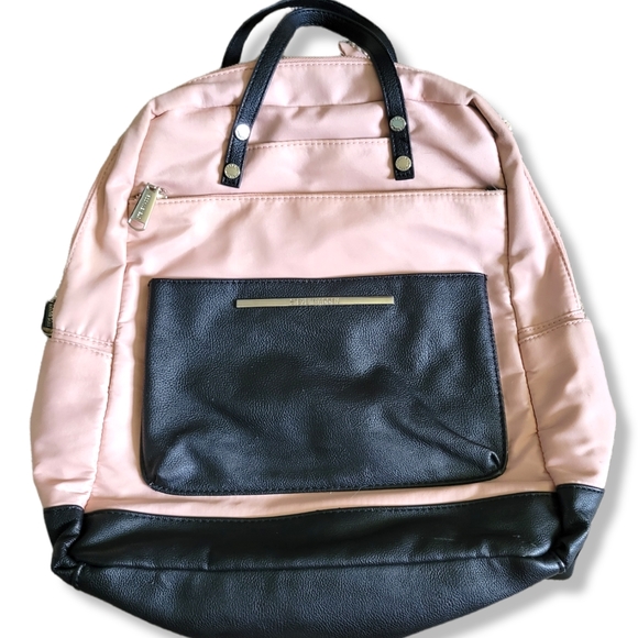 Steve Madden Handbags - Steve Madden Pink & Black Bookbag